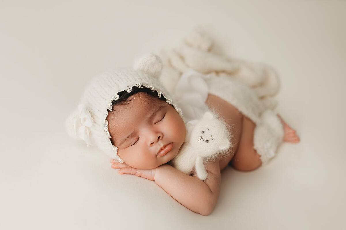 Best Lewisville TX newborn portrait studio